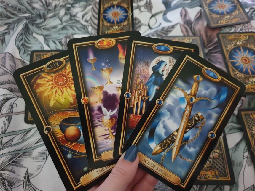 Как читать карты Таро самостоятельно