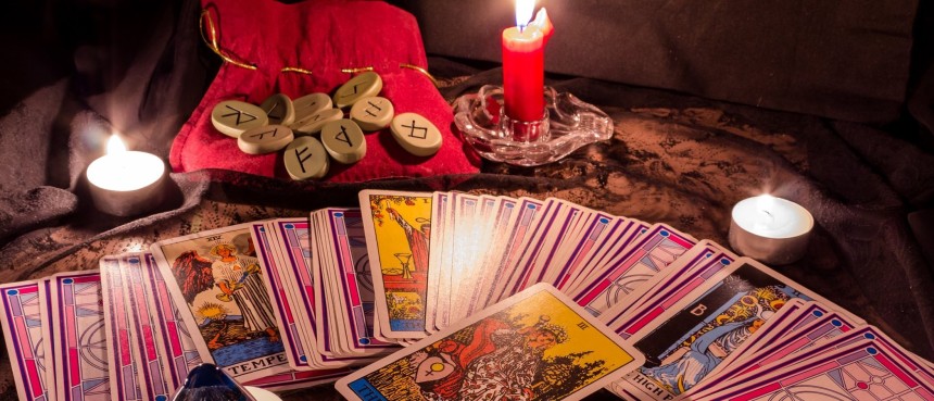Колода Таро: знакомство с картами и первые заметки