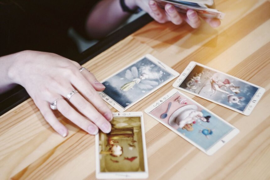 Почему Таро “не работает”: 10 ошибок новичков, которые ломают расклад